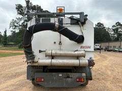 2004 Sterling Scwartz SC-8000 Sweeper Truck (47,469 Miles)