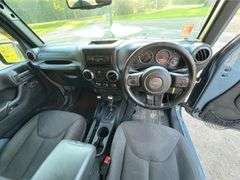 2015 Jeep Wrangler Unlimited Sport 4WD 4D SUV (172,011 Miles)
