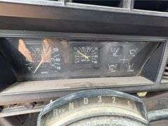 1995 Ford F-800 Flatbed Truck (243,300 Miles)