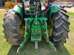 2011 John Deere 5085M 4WD Tractor