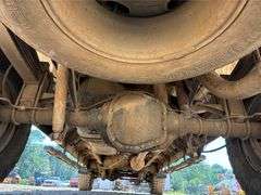 2005 Ford F-350 Super Duty Crew Cab 4x4 Pickup Truck (114,561 Miles)