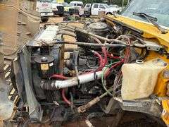 1995 Ford F-800 Flatbed Truck (243,300 Miles)