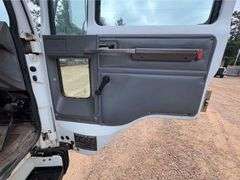 2004 Sterling Scwartz SC-8000 Sweeper Truck (47,469 Miles)