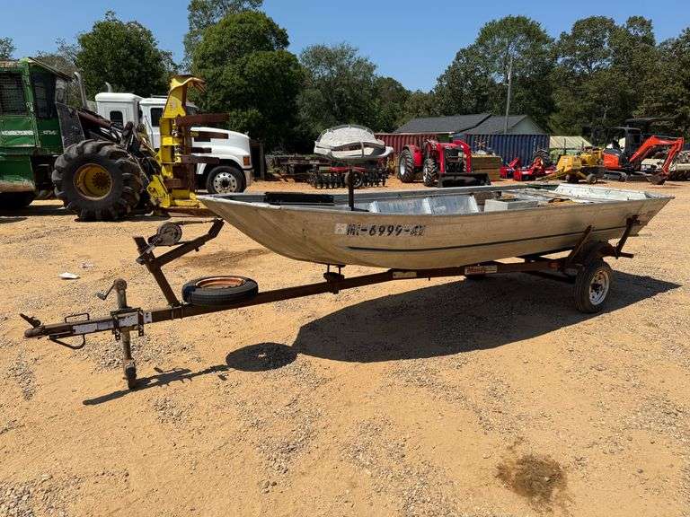 14' Aluminum Boat w/ Trailer