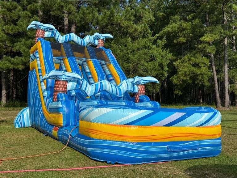 Dual Lane 18' Inflatable Water Slide