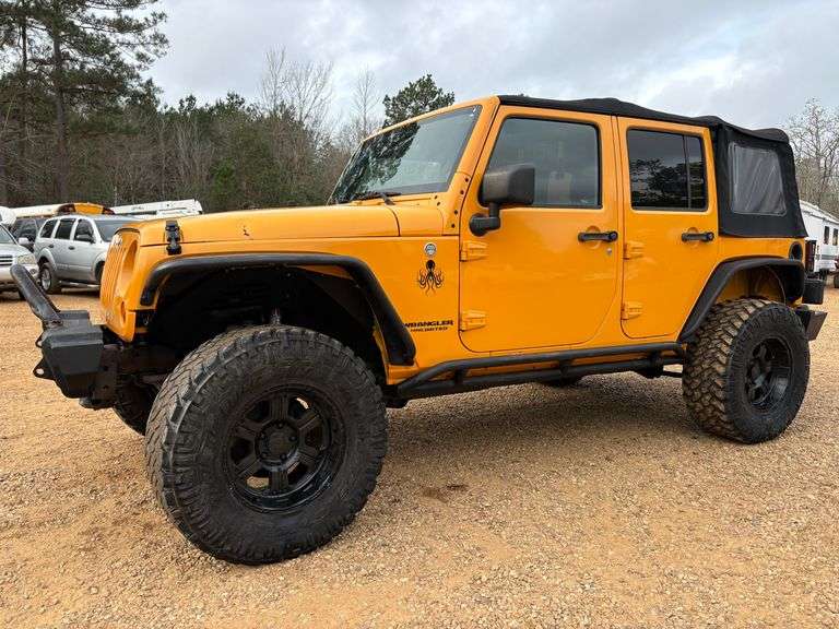 2012 Jeep Wrangler Unlimited Sport 4WD SUV (139,543 Miles)