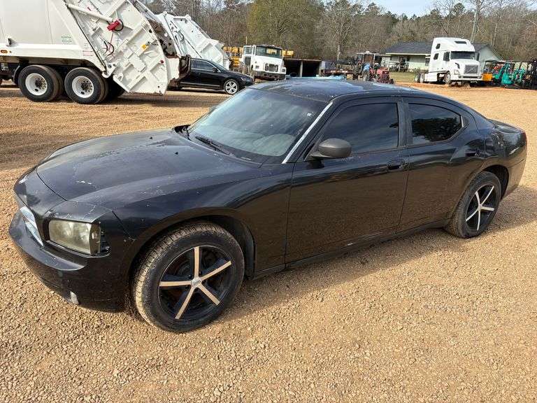 2010 Dodge Charger 4 Door Sedan