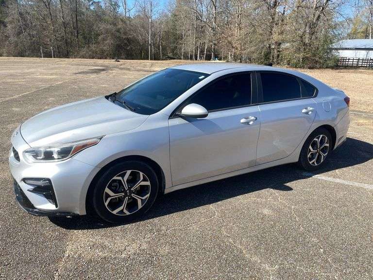 2019 Kia Forte LXS 4 Door Sedan (161,312 Miles)