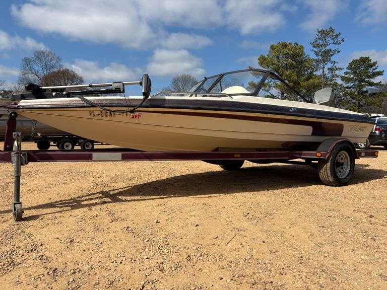1998 Sprint 287 Boat w/Trailer