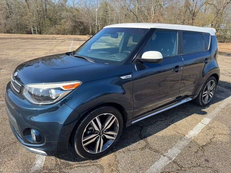 2018 Kia Soul Plus 4 Door Wagon - 206,069 Miles