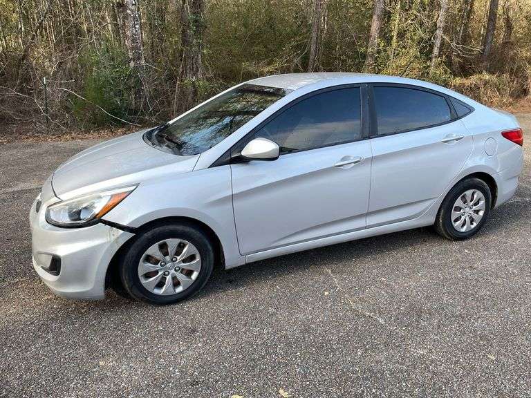 2016 Hyundai Accent 4 Door Sedan (138,774 Miles)