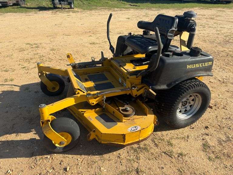 Hustler-Z XR7 60" Zero Turn Mower