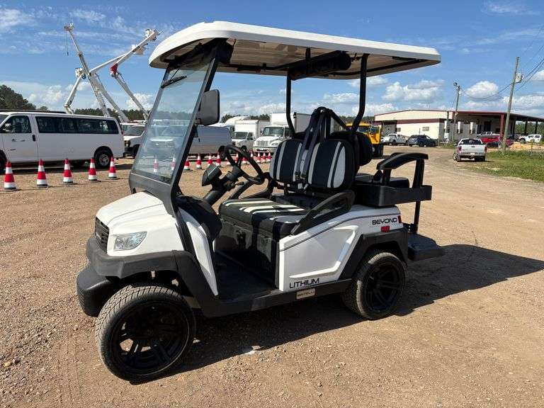 2023 Bintelli Electric Golf Cart W/ On-Board Charger (14 Miles Showing)