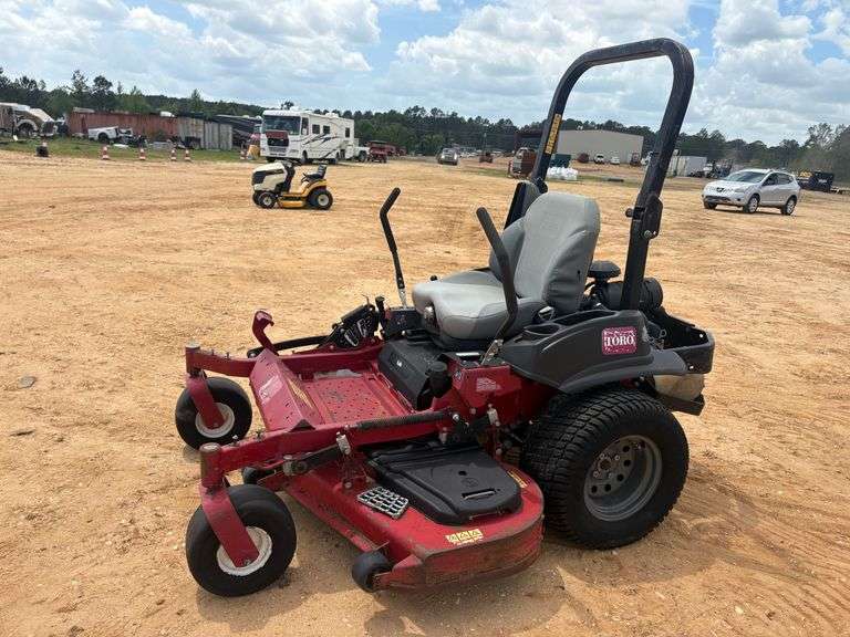 2017 Toro "300 Series" 60" Zero Turn Mower (1,441 Hours)