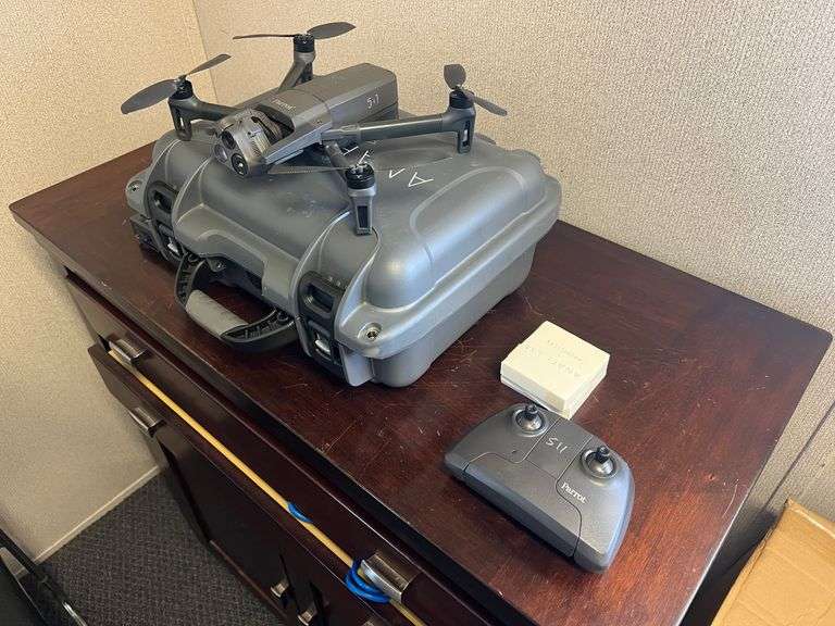 Parrot Anafi USA Foldable Drone with 4K/Thermal Camera