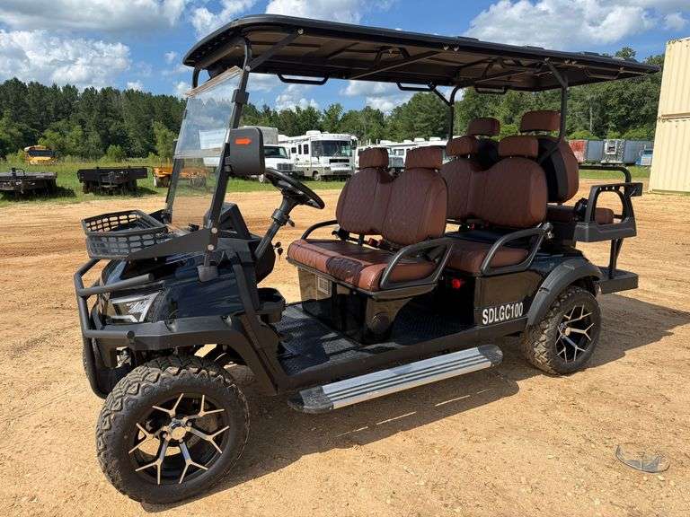 2025 SD Lanch Street Legal 6-Seater Golf Cart W/ On-Board Charger