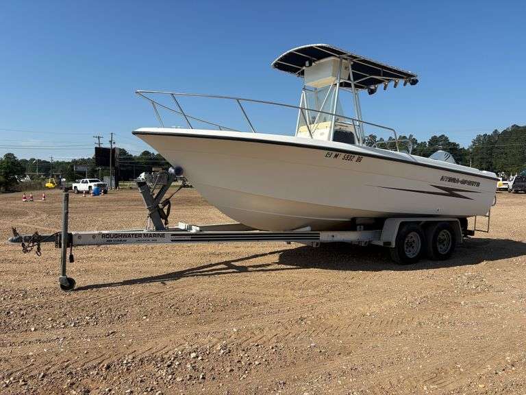 2002 Hydra-Sports 20' Center Console Boat W/ Tandem Axle Trailer