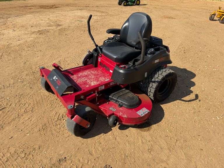 Big Dog 60" Zero Turn Mower (131 Hours)
