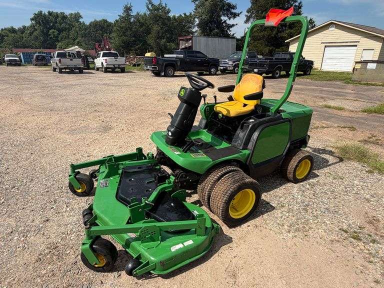 John Deere 1445 Diesel Front Deck Mower