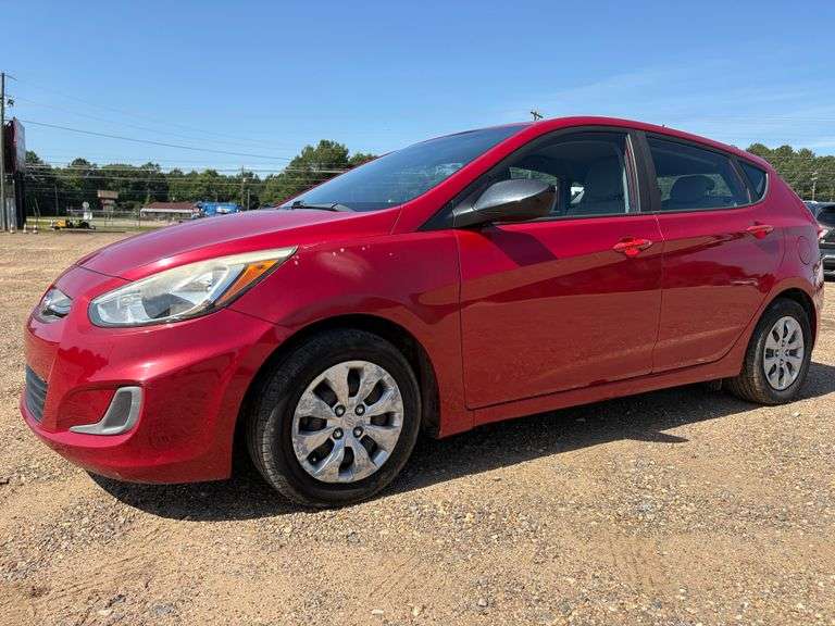 2017 Hyundai Accent 4 Door Hatchback (116,839 Miles)