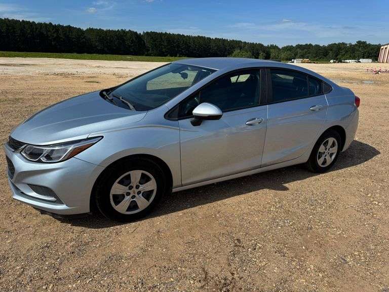 2018 Chevrolet Cruze LS 4 Door Sedan (73,376 Miles)