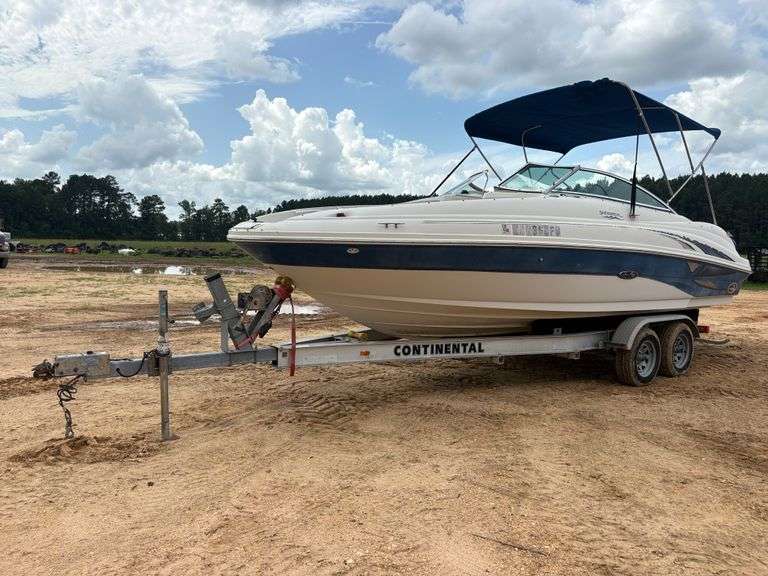 2004 Sea Ray 220SD Ski Boat W/ Trailer