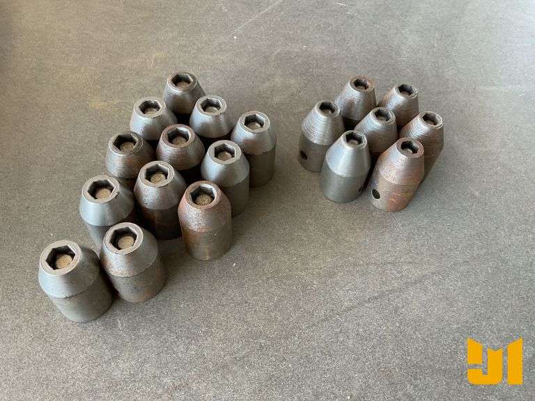 (13) 3/8” MAGNETIC IMPACT SOCKETS. (7) 15/16” MAGNETIC IMPACT SOCKETS.