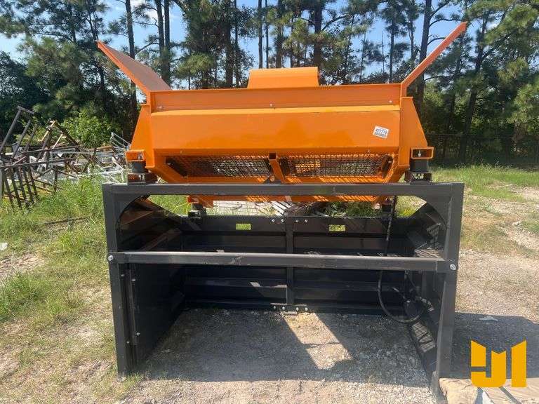 UNUSED LANDHONOR SMS-64-40G ROCK SCREEN