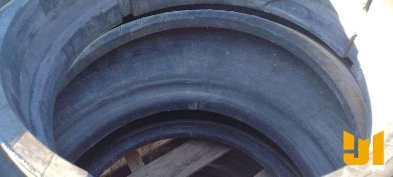 MICHELIN XML OFF ROAD 12.00R20 TIRES