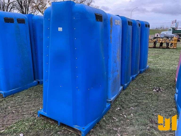 QTY (5) PORTABLE REST ROOMS