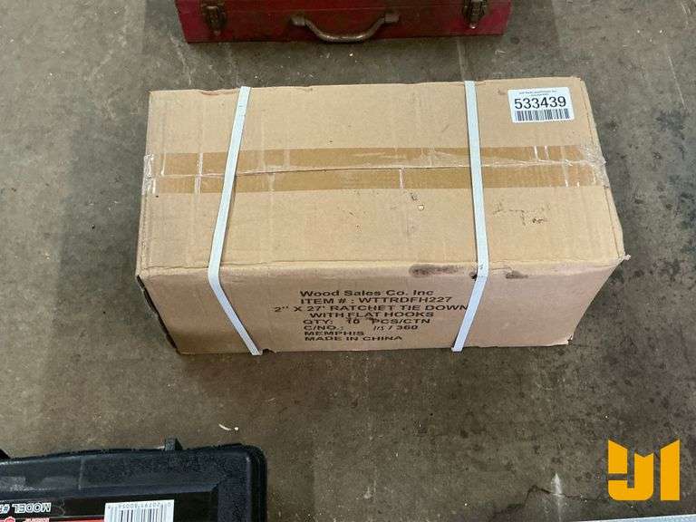 RATCHET TIE DOWN WITH FLAT HOOKS