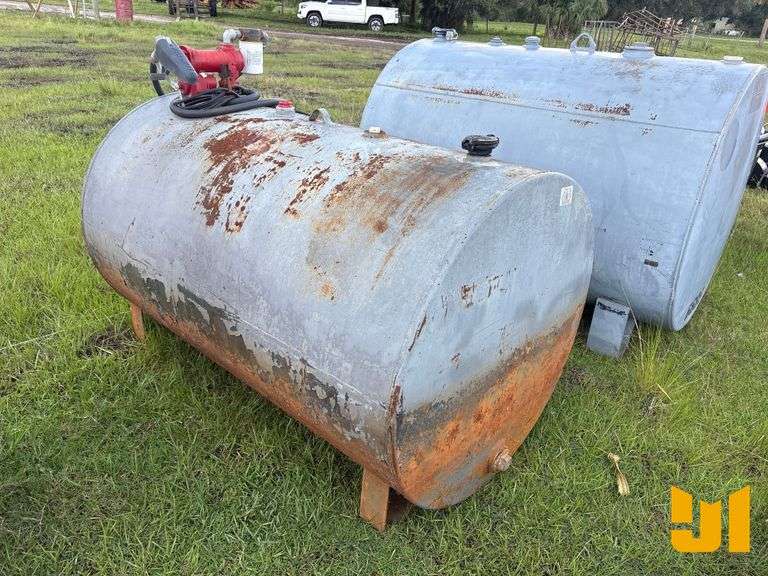 FUEL TANK