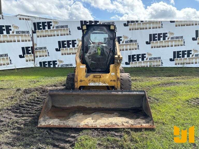 2012 CATERPILLAR 262C2 SKID STEER LOADER SN: CAT0262CHTMW00270