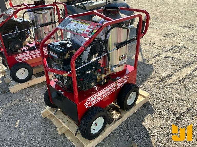 UNUSED 2025 EASY-KLEEN MAGNUM GOLD 4000 PRESSURE WASHER SN: 254024