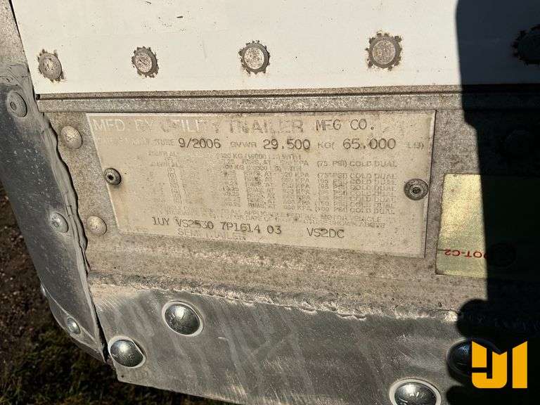 2007 UTILITY TRAILER MANUFACTURER VS2DC 53'X102" VAN TRAILER VIN: 1UYVS25307P161403