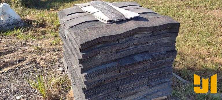 PALLET OF ROOFING SHINGLES