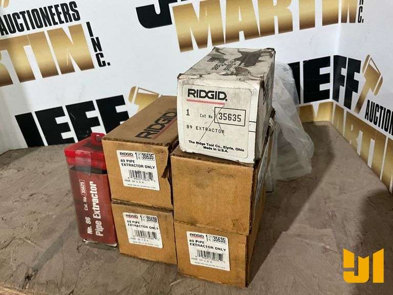UNUSED RIDGID EXTRACTORS 89 PIPE, 81 PIPE, 10 SCREW SET, 87 PIPE, 86 PIPE,