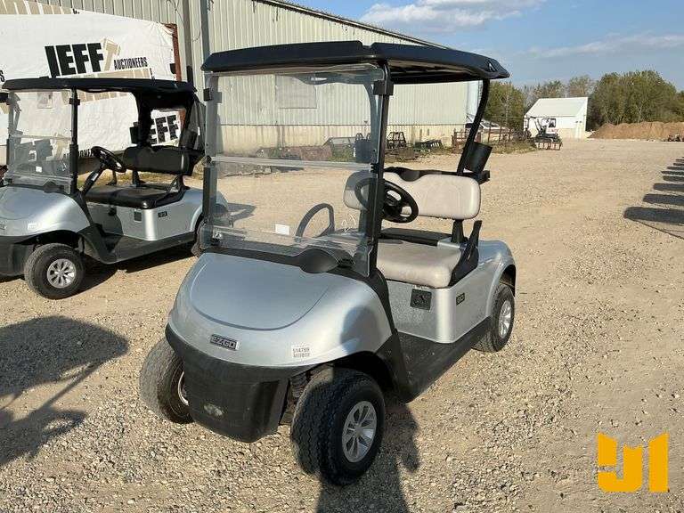 2021 EZ GO RXV GOLF CART SN: 5613974