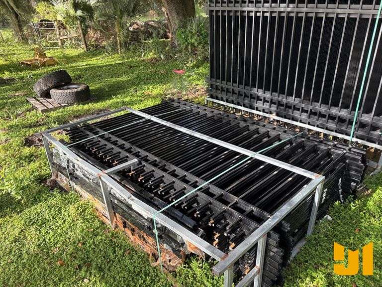 UNUSED 2025 SKLP QTY (20) IRON FENCING 10' X 7'
