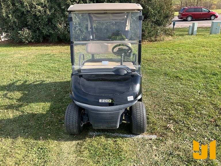 2019 EZ GO RXV GOLF CART SN: 5509072