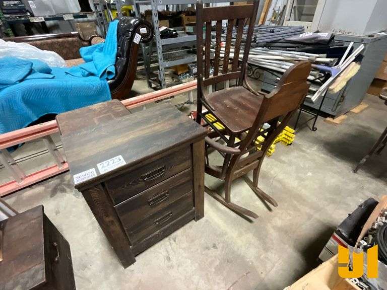 (2) CHAIRS, (2) SIDE TABLES