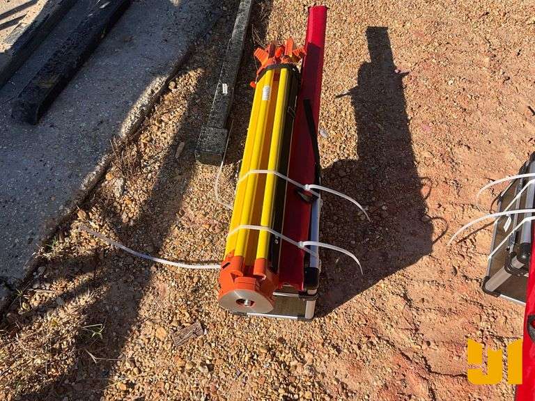 UNUSED 2025 GIYI LASER LEVEL