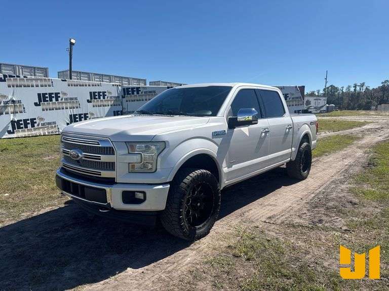 2017 FORD F-150 PLATINUM CREW CAB 4X4 PICKUP VIN: 1FTEW1EG7HFB05871