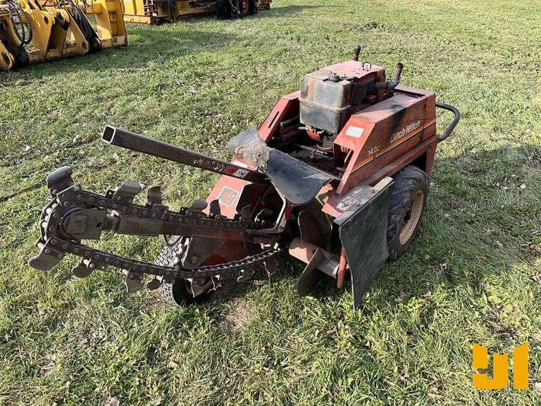 DITCH WITCH 1420KE TRENCHER SN: 5F0628