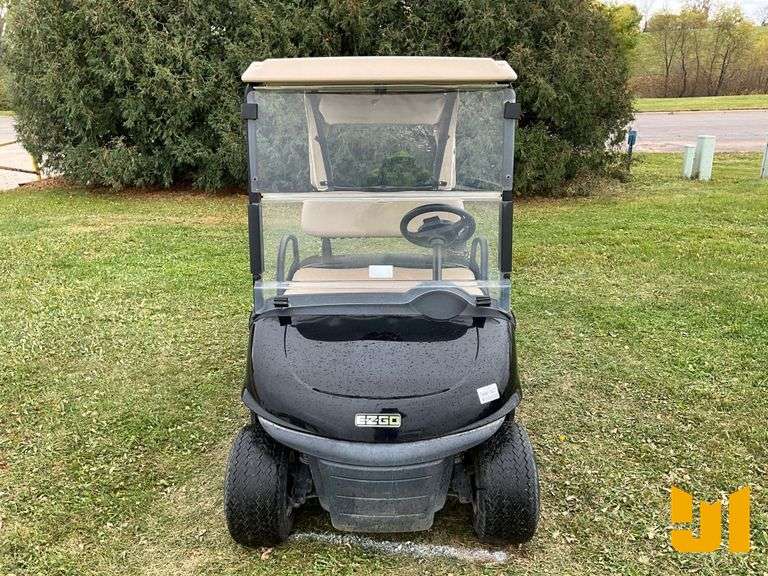 2019 EZ GO RXV GOLF CART SN: 5509059