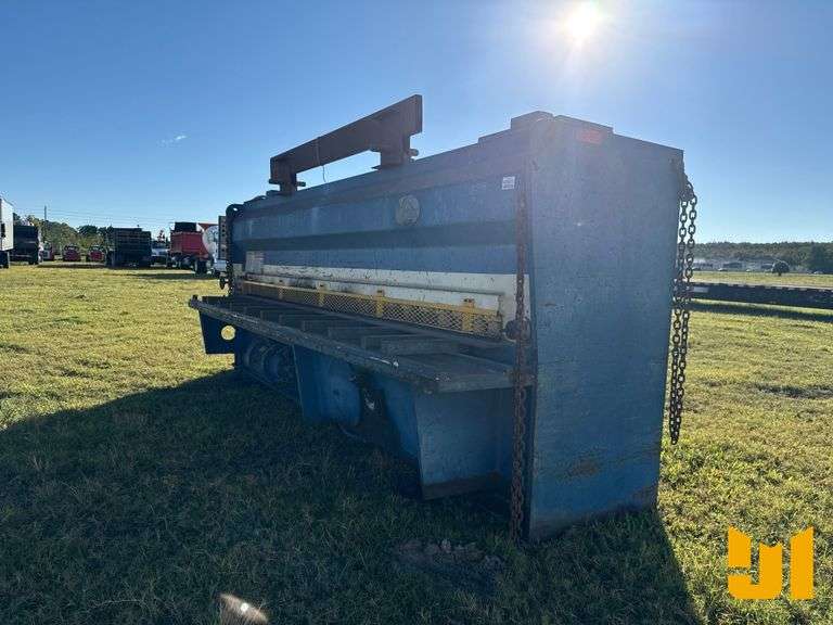 ATLANTIC MACHINE TOOLS HDS12.1/4 HYDRAULIC POWER SQUARING SHEAR SN: 66399