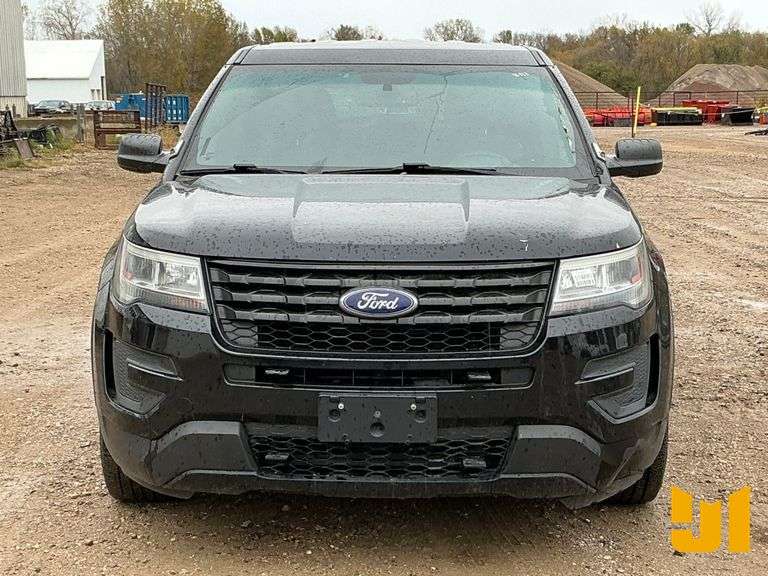 2017 FORD EXPLORER VIN: 1FM5K8AR9HGB93372 AWD