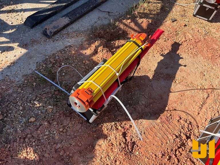 UNUSED 2025 GIYI LASER LEVEL