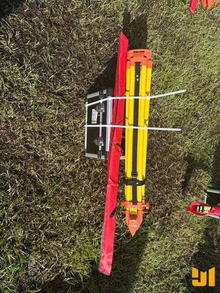 UNUSED 2025 SKLP LASER LEVEL  SN: D27183