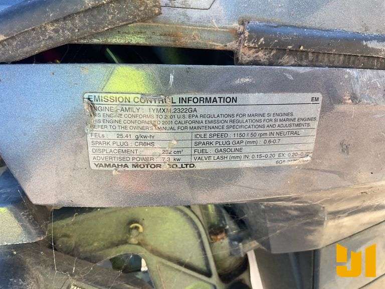 2001 YAMAHA 4-STROKE BOAT ENGINE SN: 6G8X764039